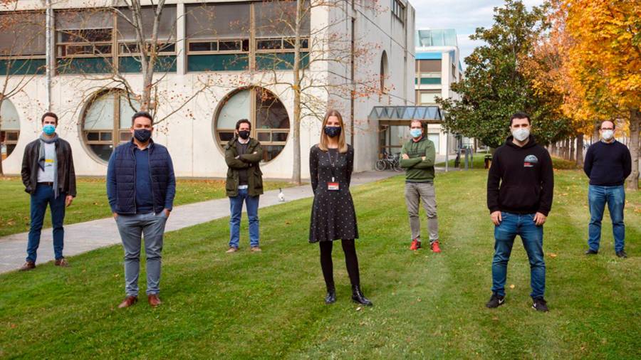 Equipo de Brainsens junto con Equipo de la UPNA